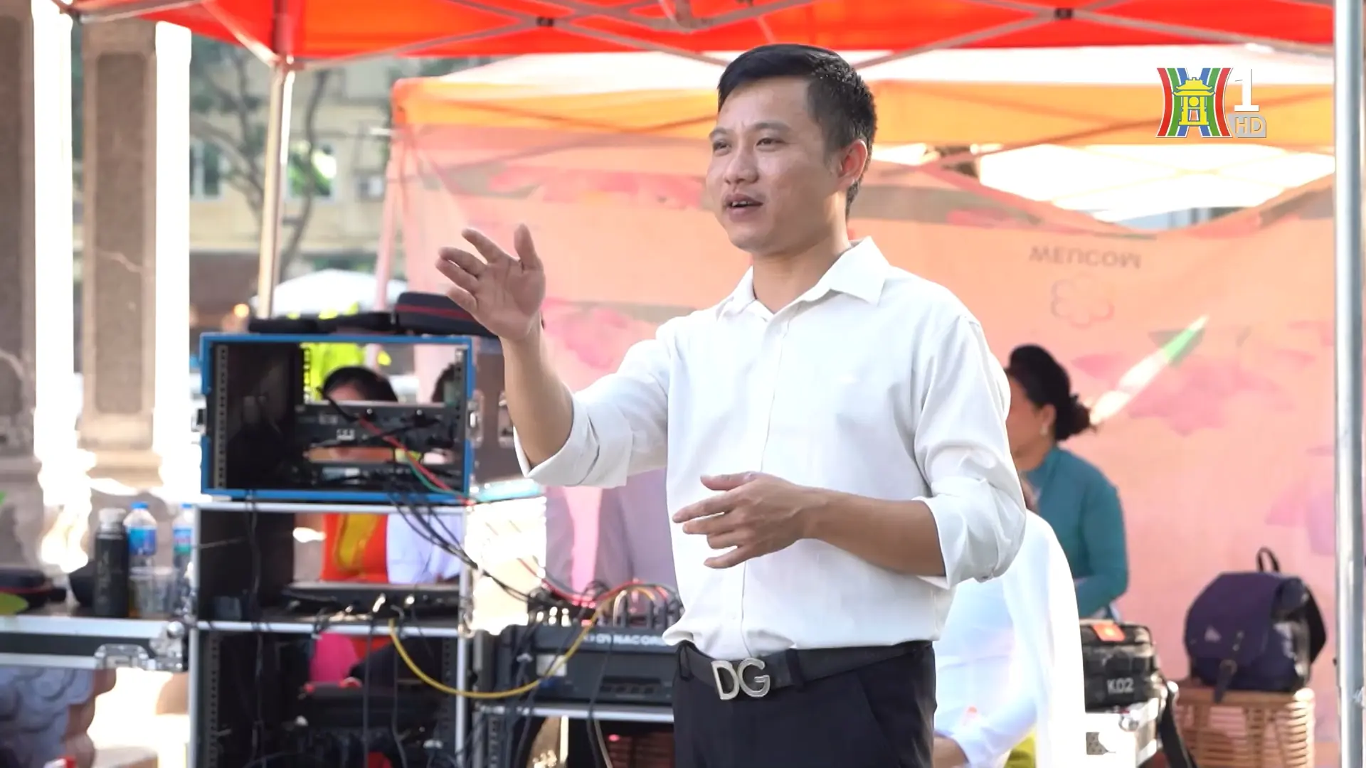 Người truyền đam mê âm nhạc truyền thống | Người tốt quanh ta | 27/11/2025